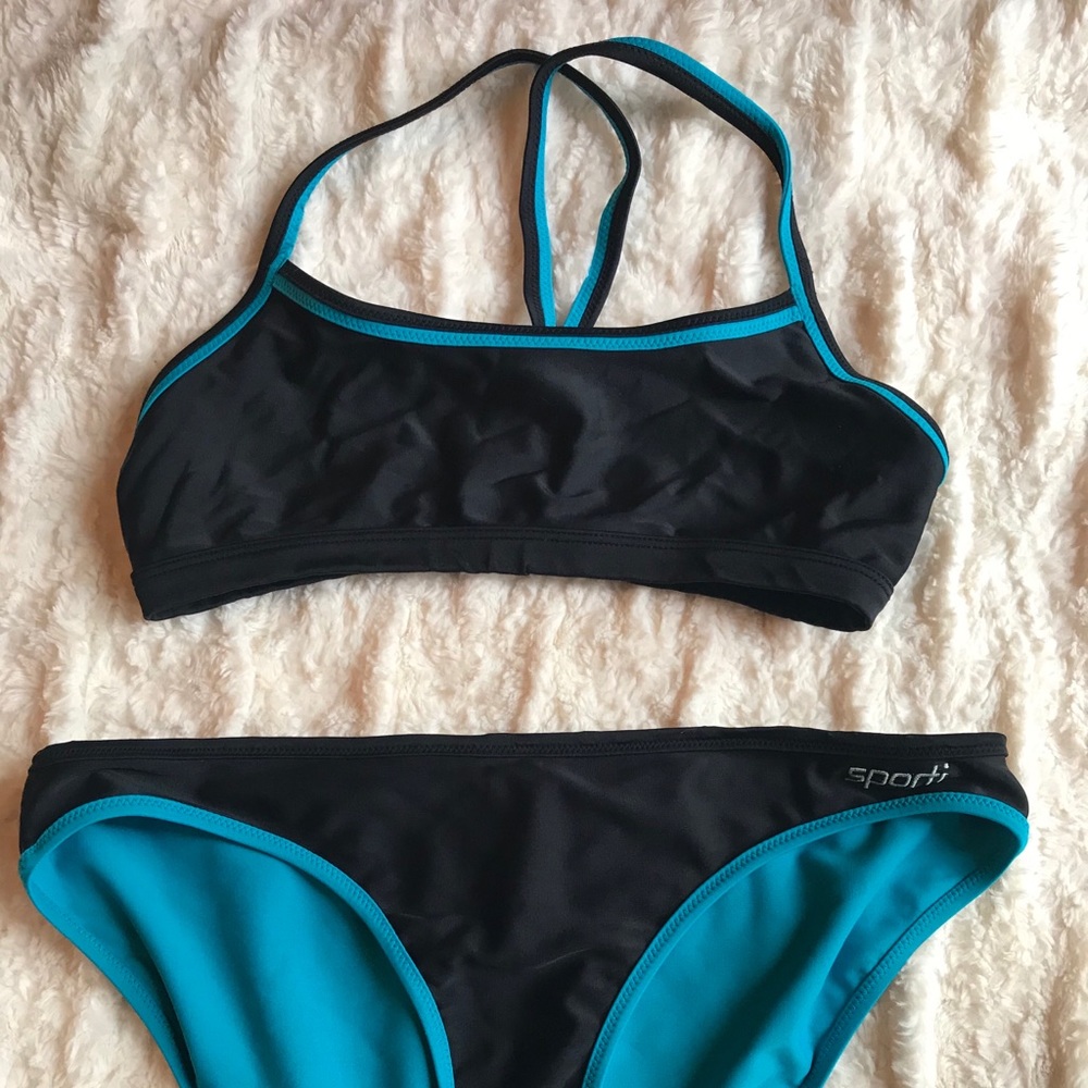 Sport suit